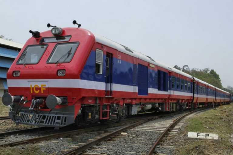 THE REVOLUTION IS COMING IN INDIAN RAILWAY –  MAKE IN INDIA TO INTRODUCE 160 KMPH SELF PROPELLED TRAINS