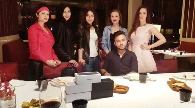 Just By Offering iPhone 7, Five Star Dinner and A Ride in Audi For Valentine’s Day on Social Media, Man Receives Over 2000 Proposals