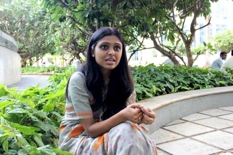 Do you know, How the Wives of an Army-Men Live their Lives? She says, After 6 Years, He Sent Me An SMS Saying – ‘I Really Feel For You And I Would Like To Be With You’