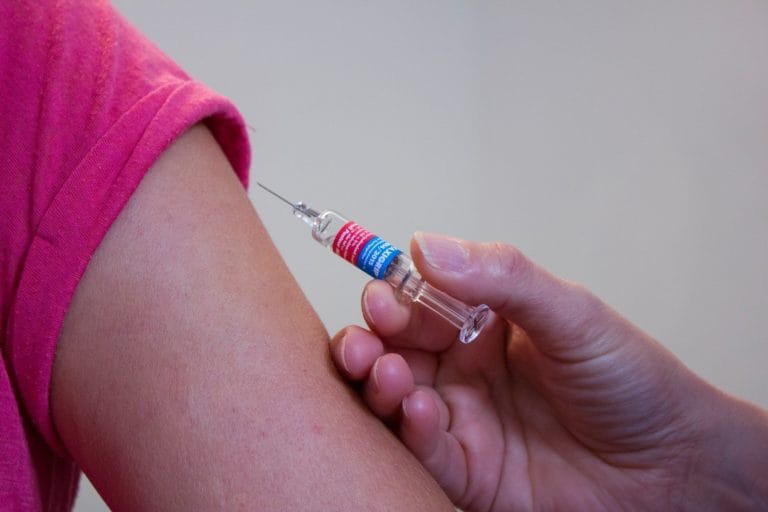 No Vaccine Found Till Date For These 4 Infections Apart From Coronavirus