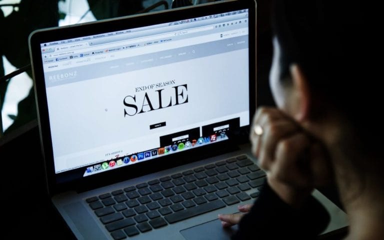 Tips To Protect Yourself From Shopping Scams
