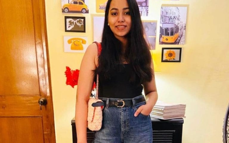 ‘Dreams Don’t Work, Unless You do!’ Meet Kriti Sharma, A Young Entrepreneur
