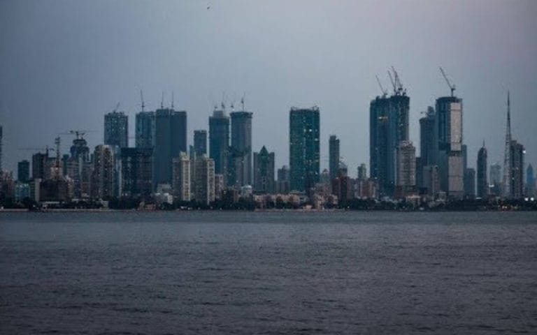 Sea Facing Bungalow In Worli Mumbai